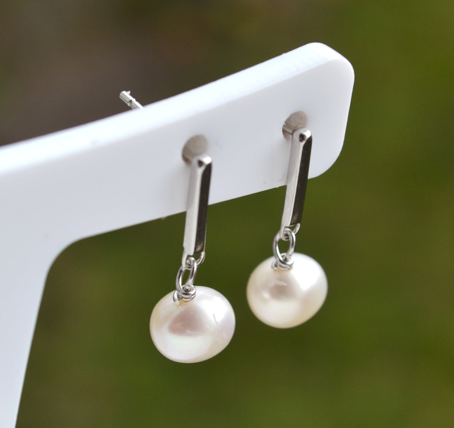 Sterling Silver 925 7x8mm Oval Genuine Freshwater White Pearl Long Bar Drop Earrings