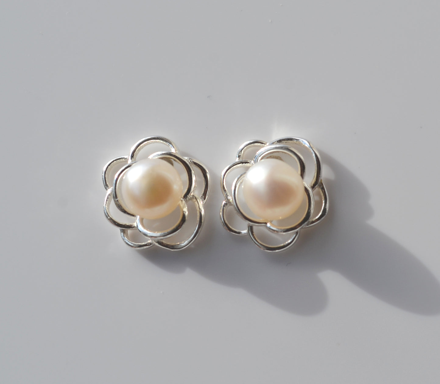 Sterling Silver 925 Genuine Fresh Water 5mm White Pearl Open Cut Out Flower Stud Earrings