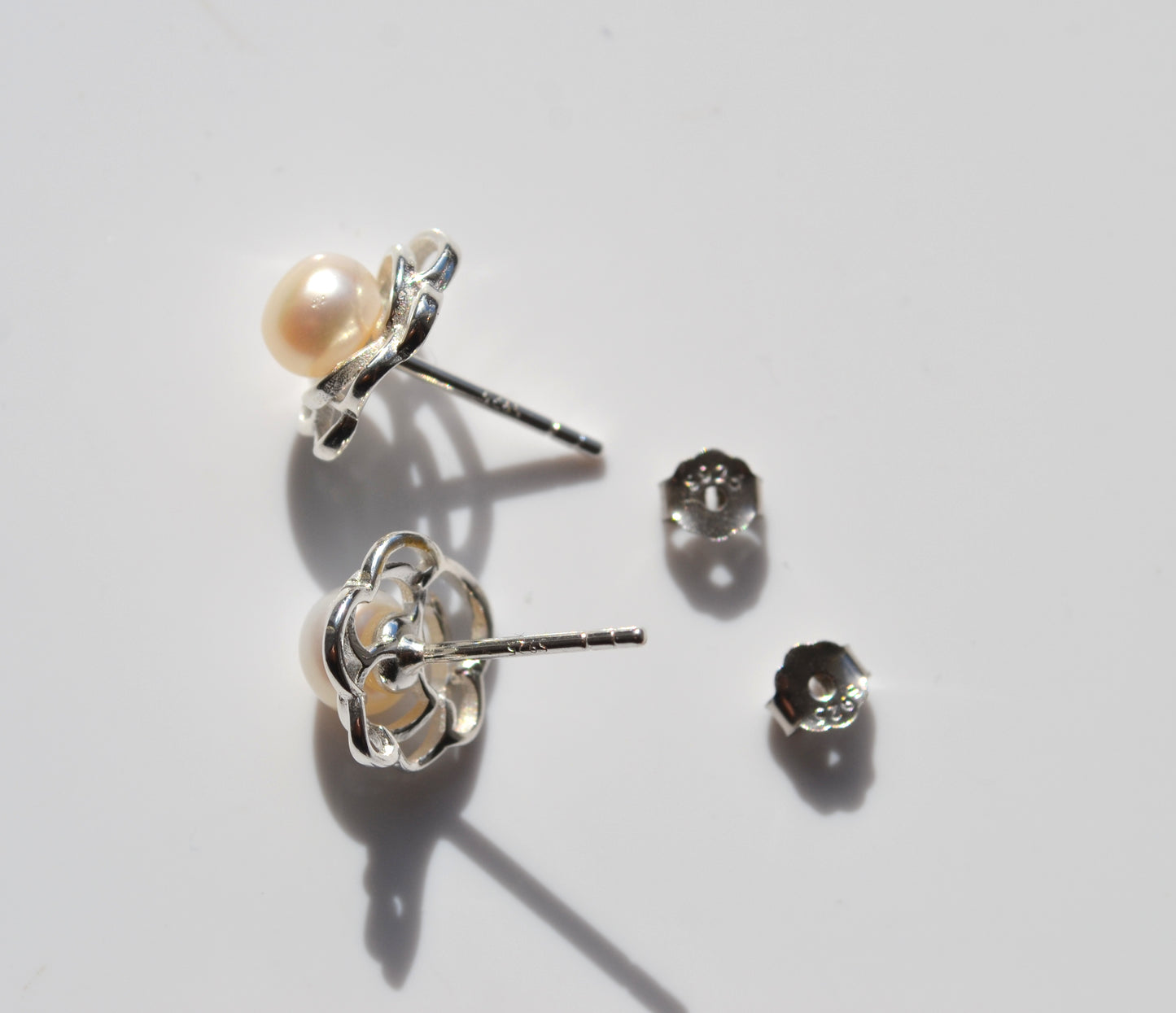 Sterling Silver 925 Genuine Fresh Water 5mm White Pearl Open Cut Out Flower Stud Earrings