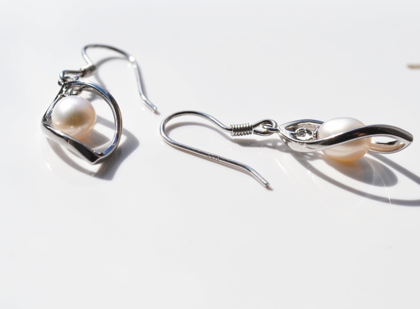 Sterling Silver 925 Genuine Freshwater White 7x6mm Oval Pearl Twist Hookwire Earrings